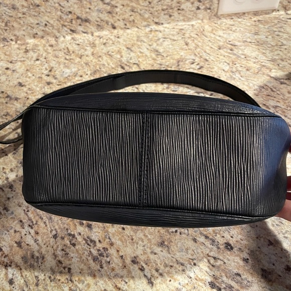 Fendi FF Vintage Crossbody / Shoulder Bag - Picture 10 of 16